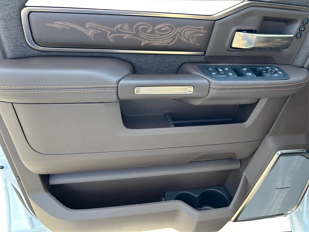 New 2025 RAM 2500 Limited image 20