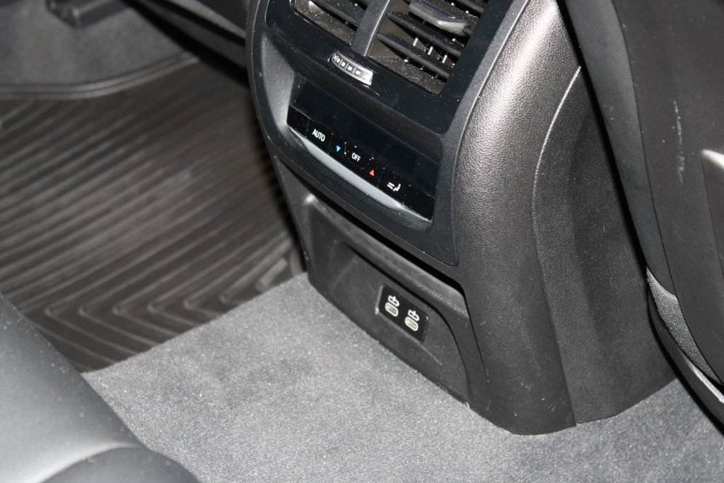 Used 2023 BMW X3 xDrive30i w/ Convenience Package image 24