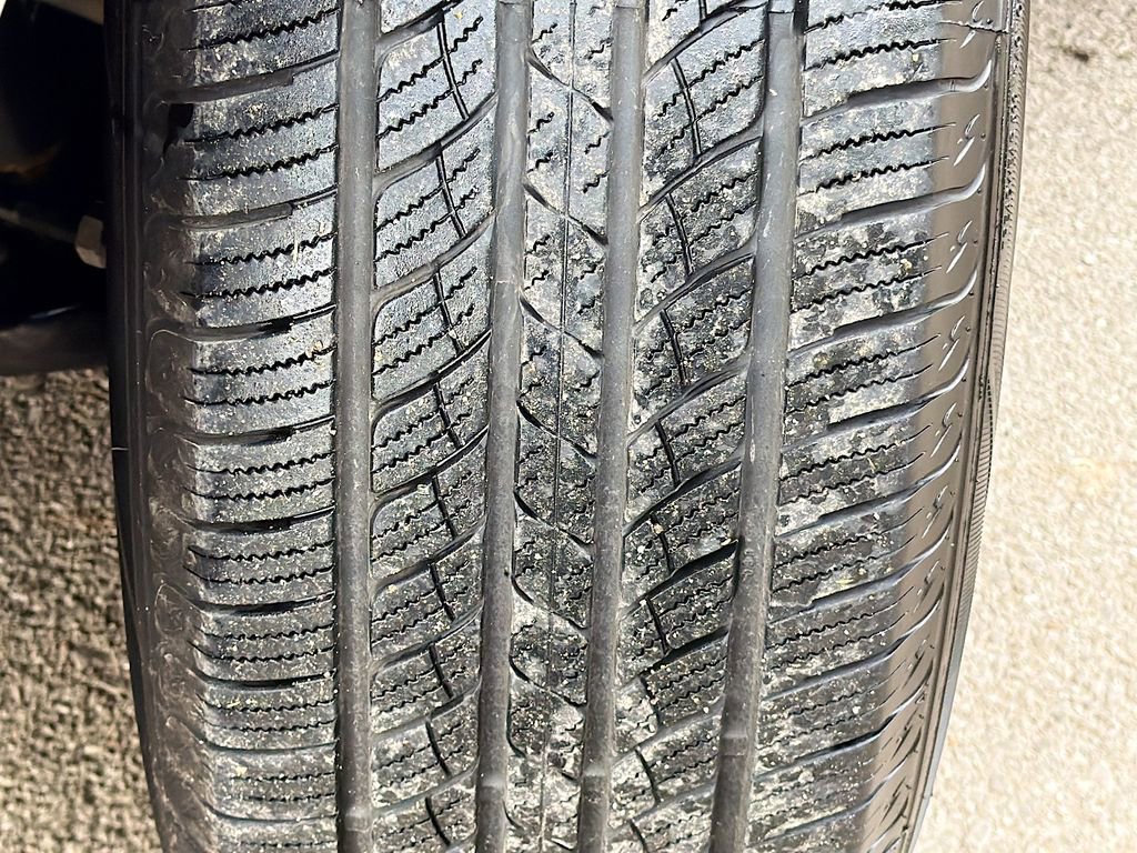 Used 2024 Ford Expedition XLT image 43