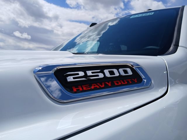New 2026 RAM 2500 Laramie w/ Towing Technology Group AWD/4WD image 35