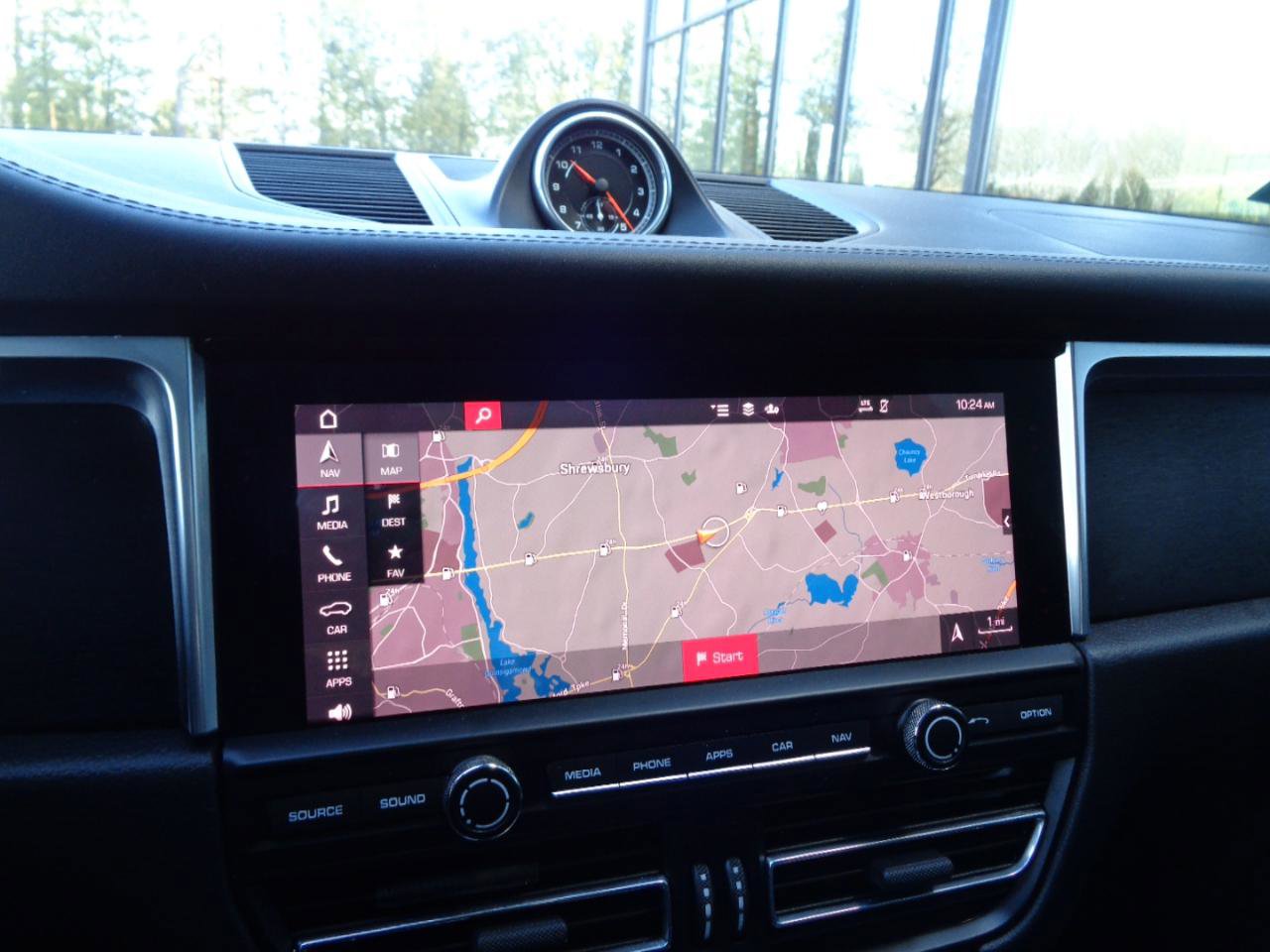 Used 2021 Porsche Macan GTS image 10