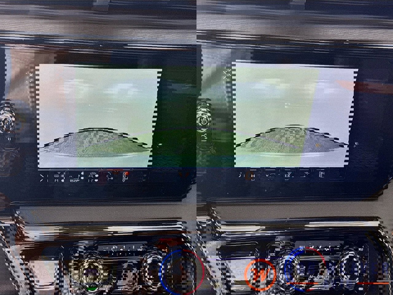 New 2026 GMC Sierra 2500 AT4 w/ AT4 Premium Plus Package image 14