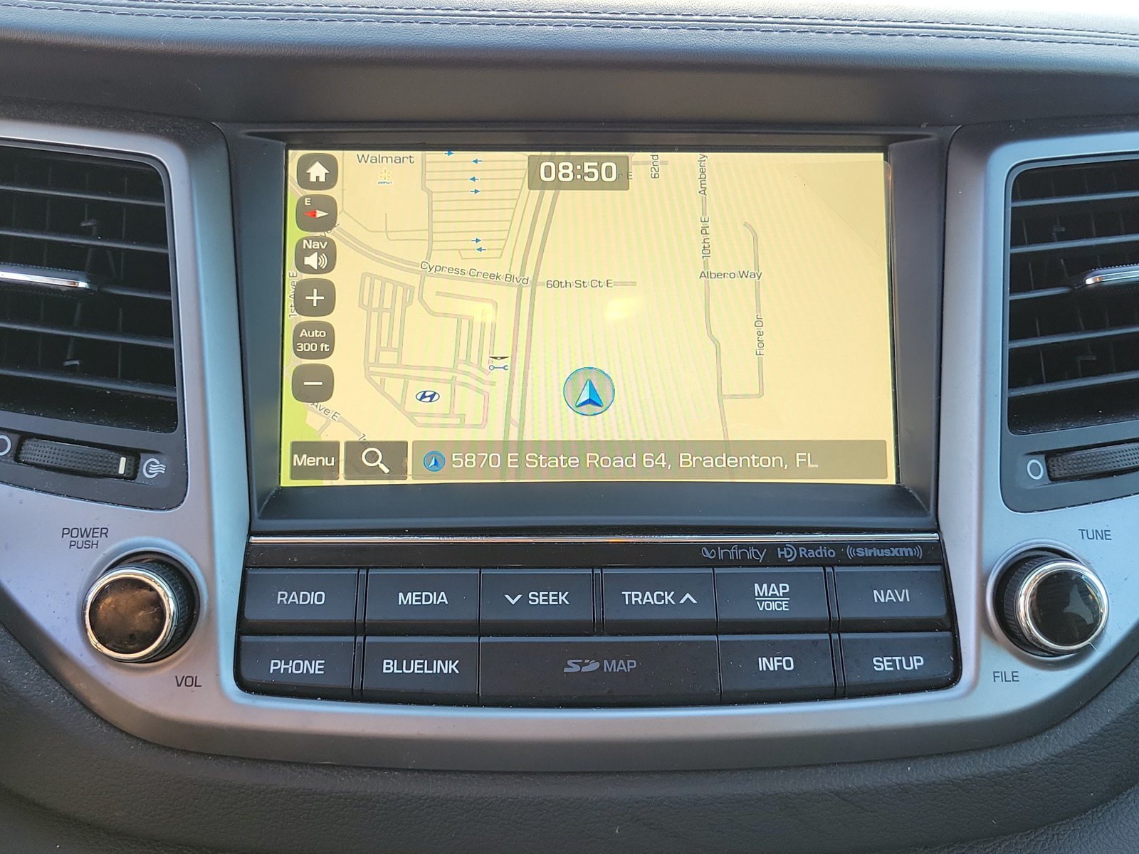 Used 2017 Hyundai Tucson SE Plus AWD/4WD image 23