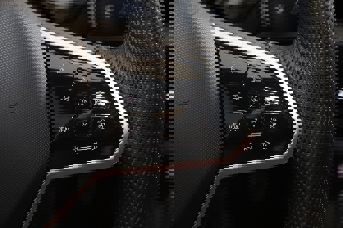 Used 2024 Volkswagen Jetta GLI Autobahn image 36