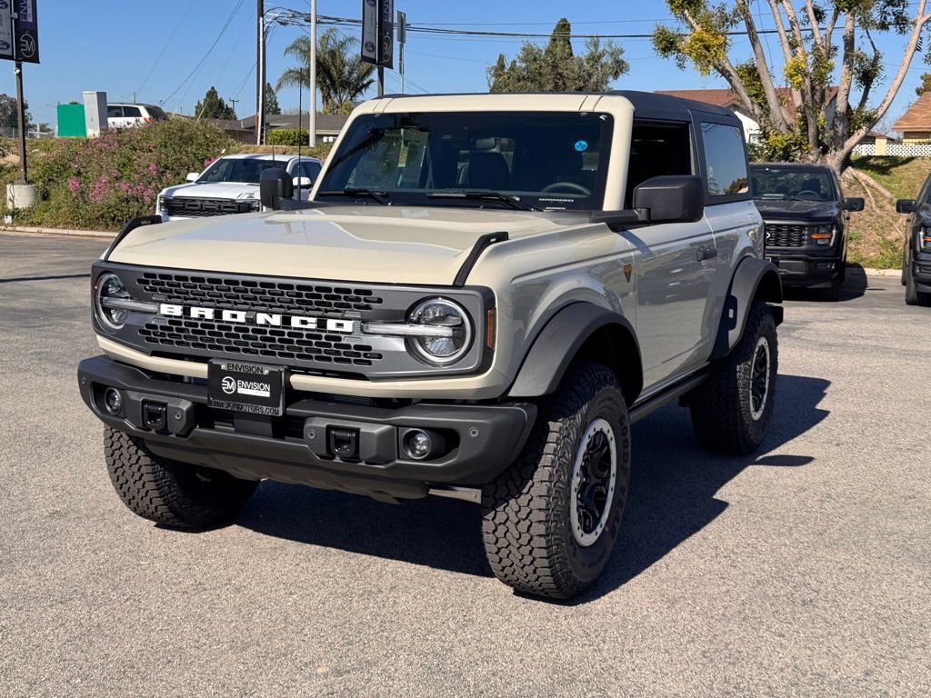 New 2026 Ford Bronco Badlands image 7
