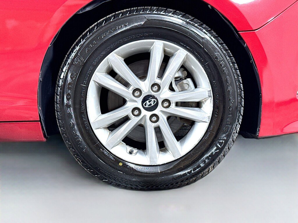 Used 2016 Hyundai Sonata SE image 41