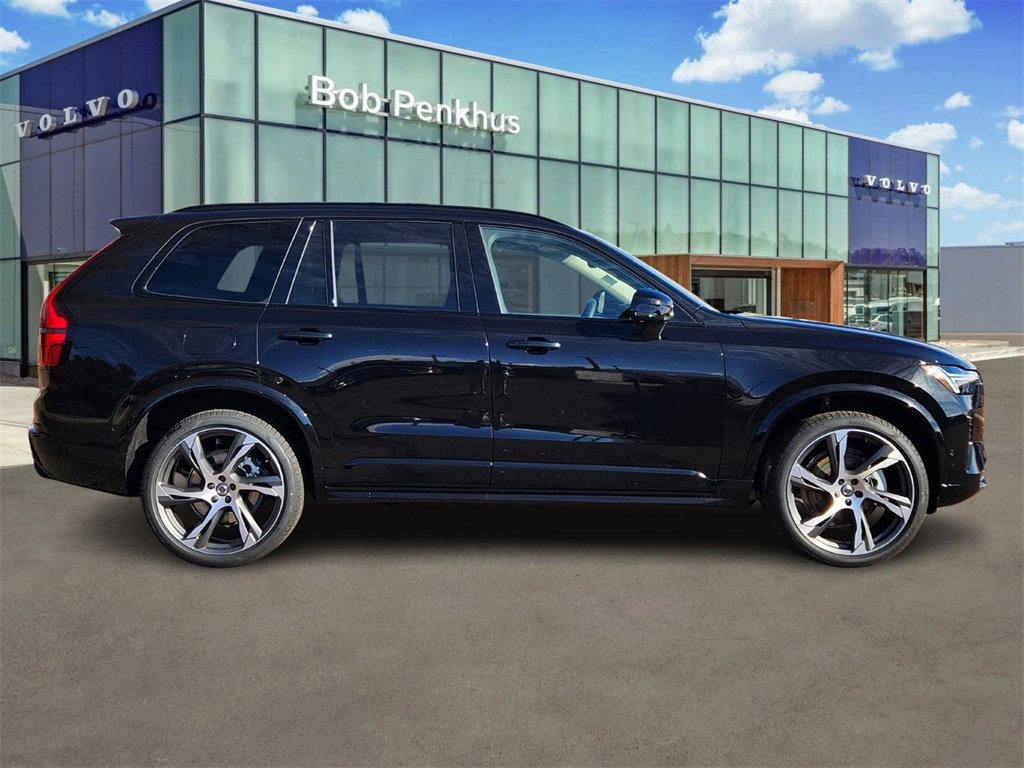 New 2026 Volvo XC90 B6 Ultra w/ Lounge Package image 2