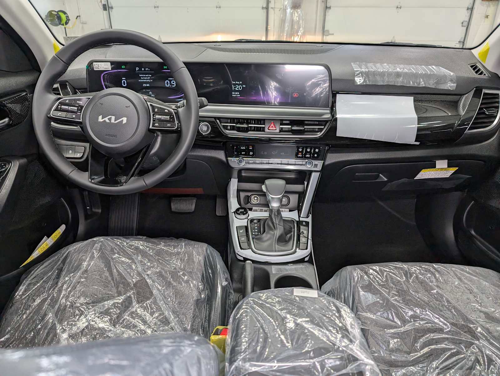 New 2026 Kia Seltos S image 13