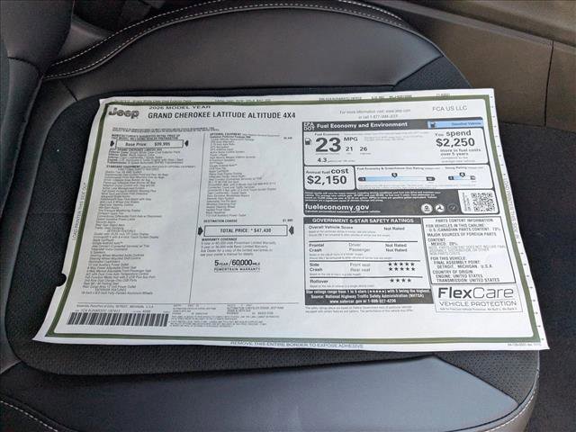 New 2026 Jeep Grand Cherokee Altitude image 18