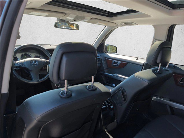 Used 2010 Mercedes-Benz GLK 350 2WD image 18