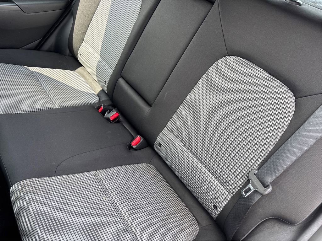 Used 2019 Hyundai Kona SE image 10