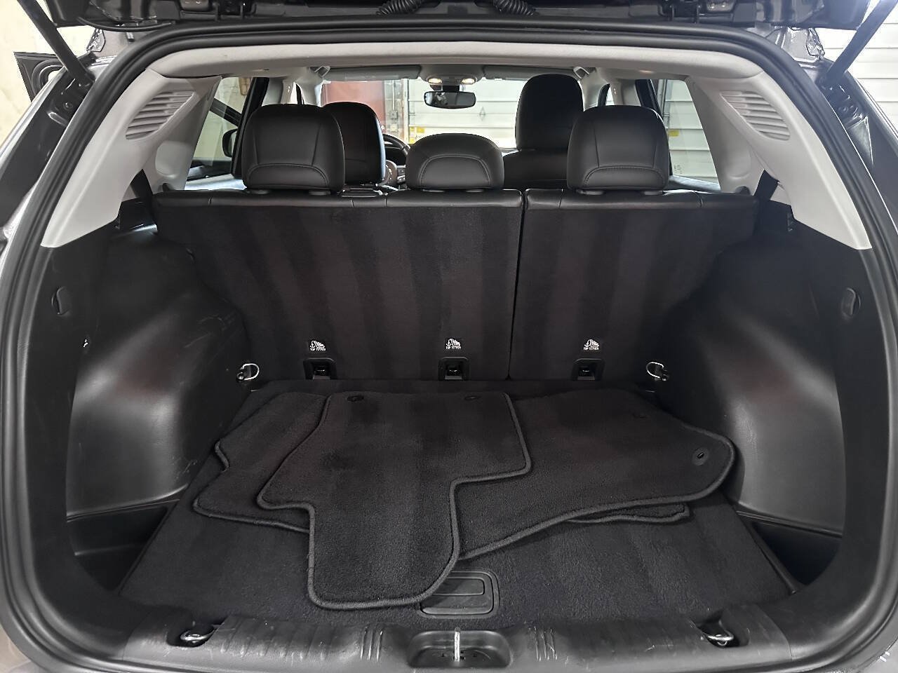 Used 2021 Jeep Compass Limited w/ Trailer Tow Group AWD/4WD image 6