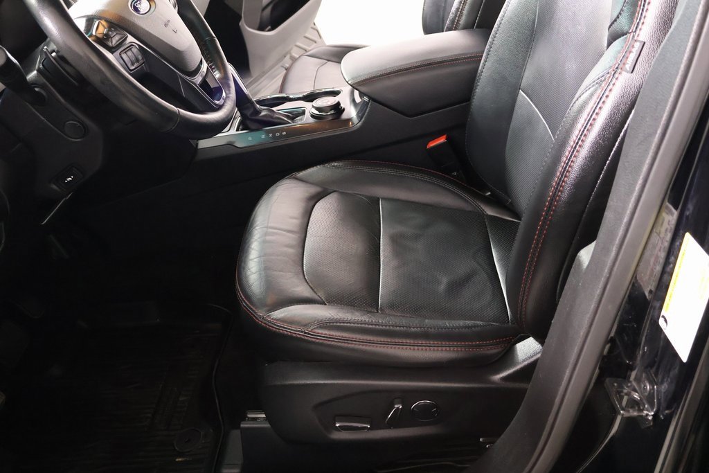 Used 2017 Ford Explorer Sport w/ Equipment Group 401A image 12