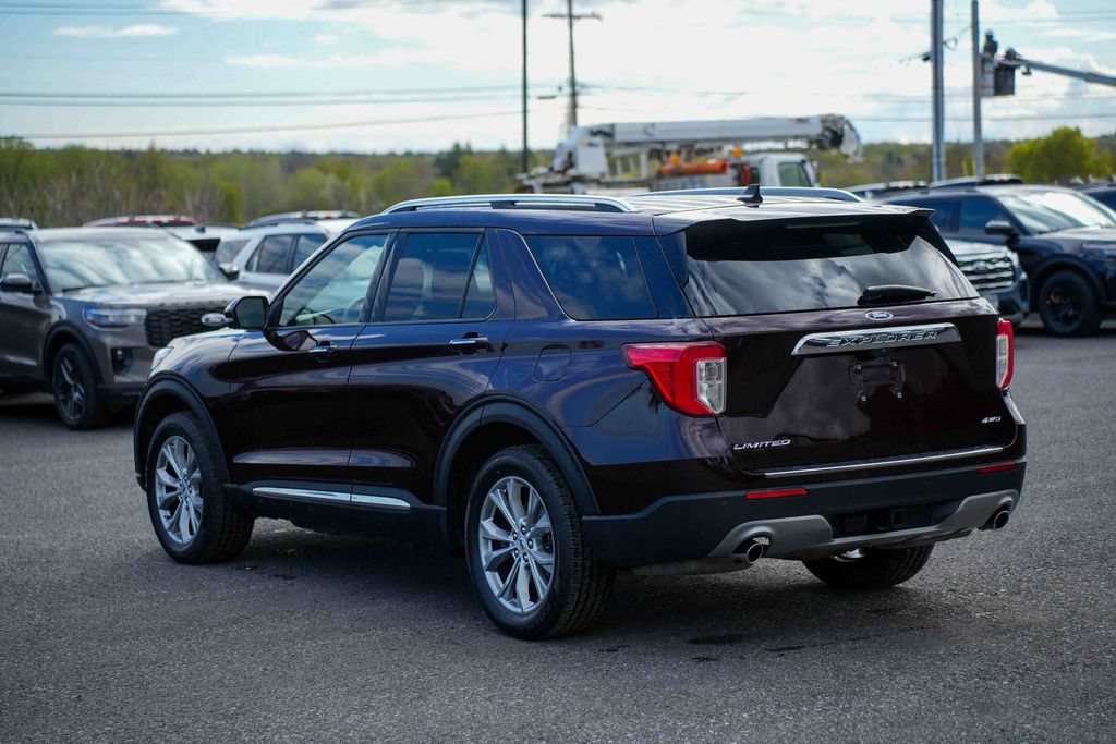 Used 2023 Ford Explorer Limited w/ Limited Technology Package AWD/4WD image 7