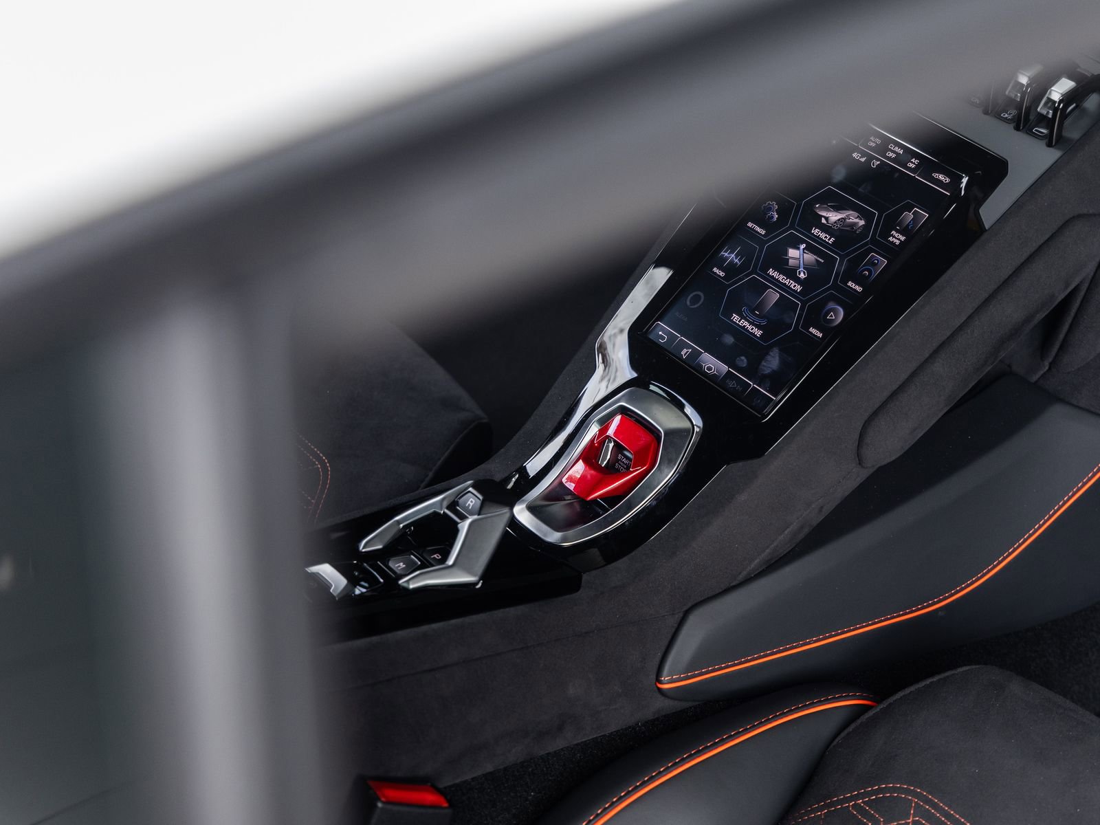 Used 2023 Lamborghini Huracan Tecnica RWD image 40