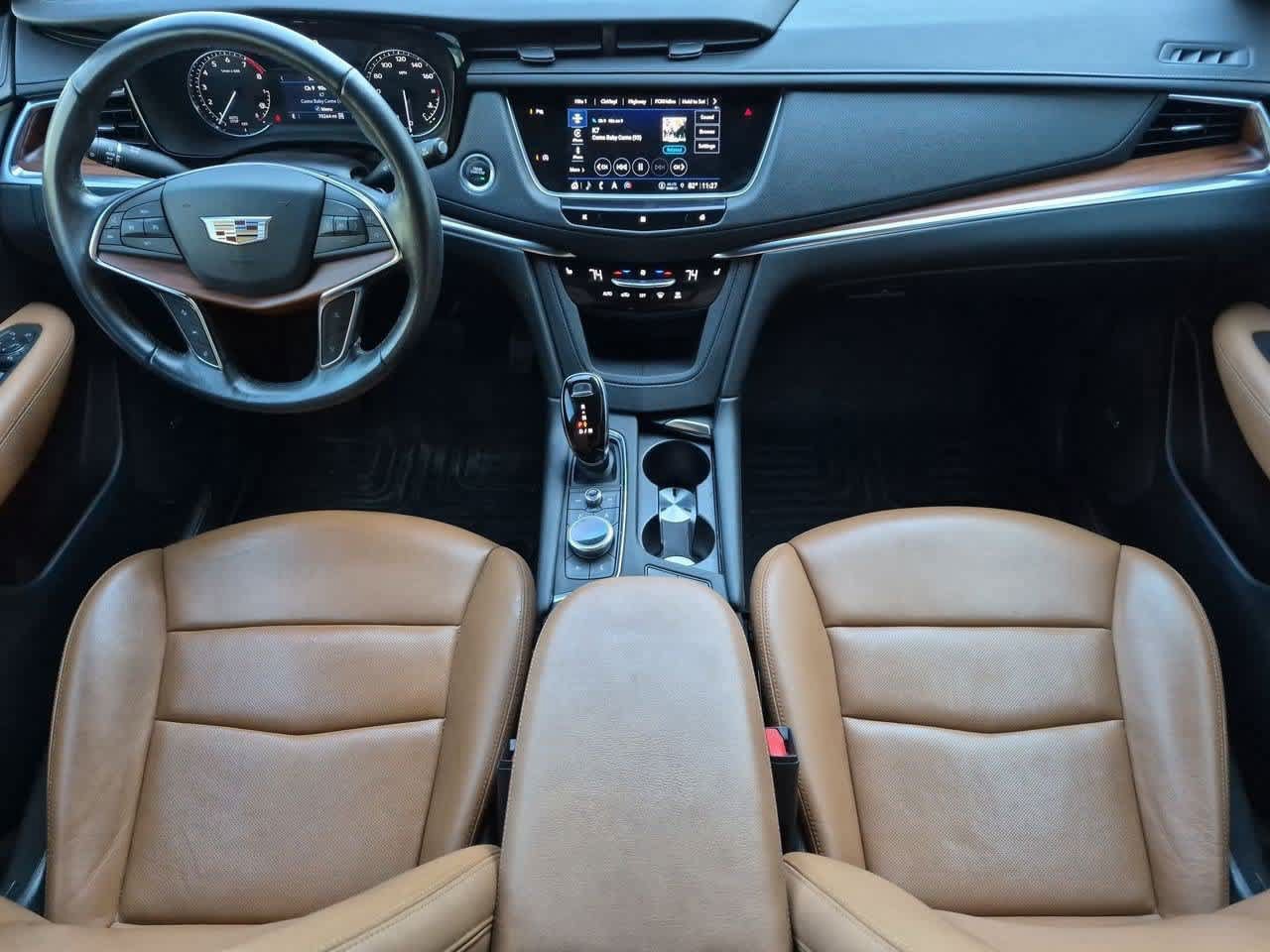 Used 2021 Cadillac XT5 Premium Luxury AWD/4WD image 15