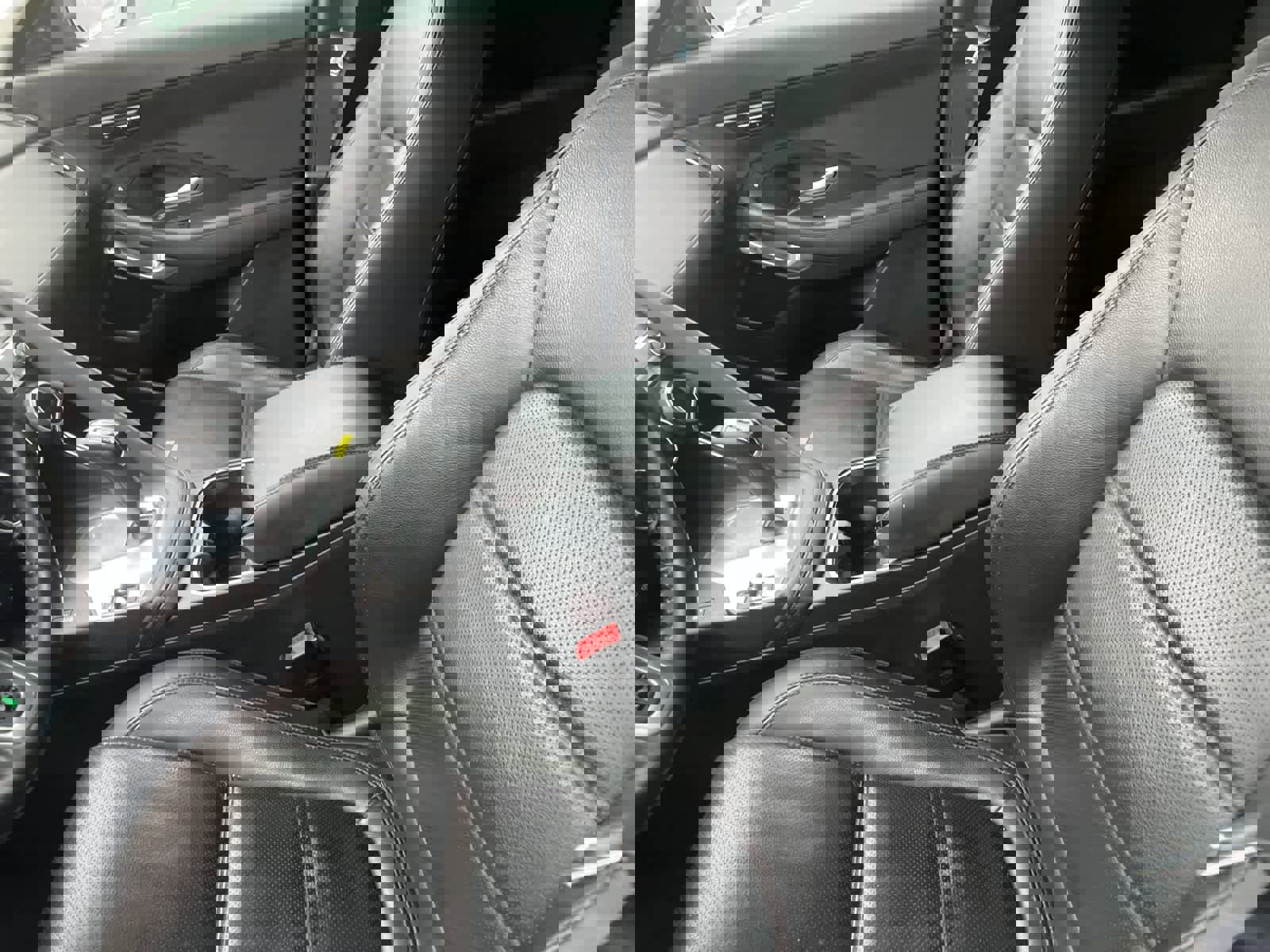 Used 2019 Jaguar E-PACE S image 26