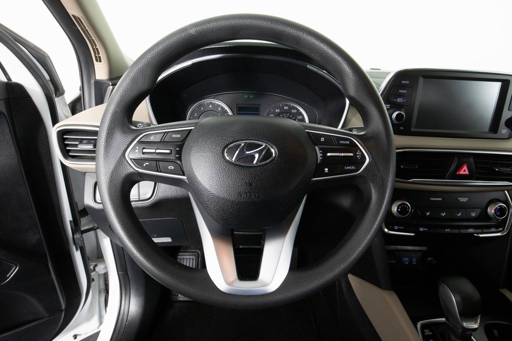 Used 2020 Hyundai Santa Fe SE image 26