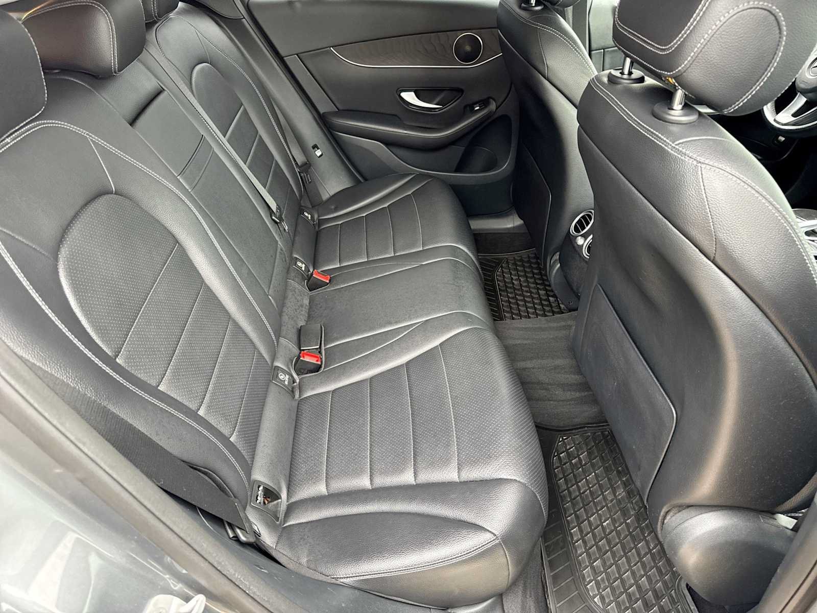 Used 2016 Mercedes-Benz GLC 300 4MATIC image 20