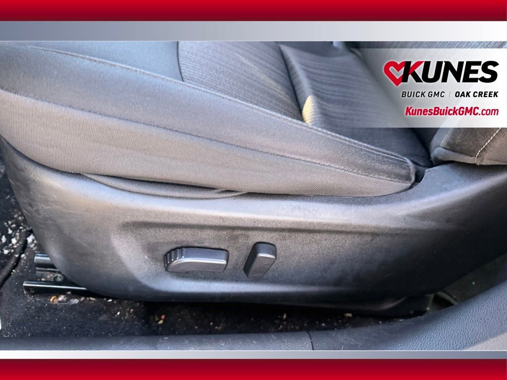 Used 2024 Nissan Altima 2.5 SV image 12