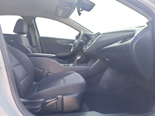 Used 2023 Chevrolet Malibu LS image 25