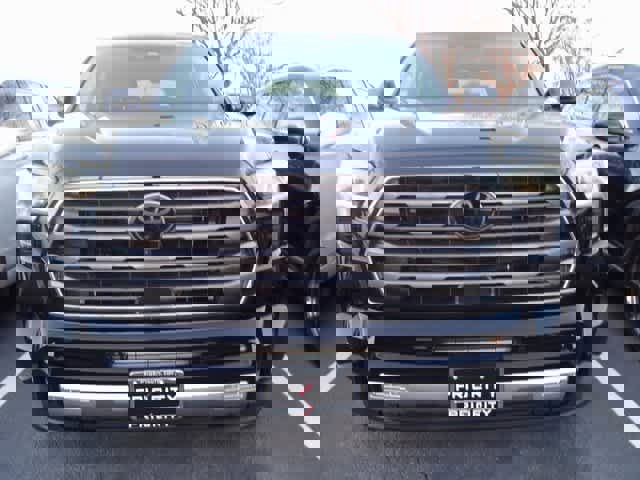 Used 2024 Toyota Sequoia Limited image 2