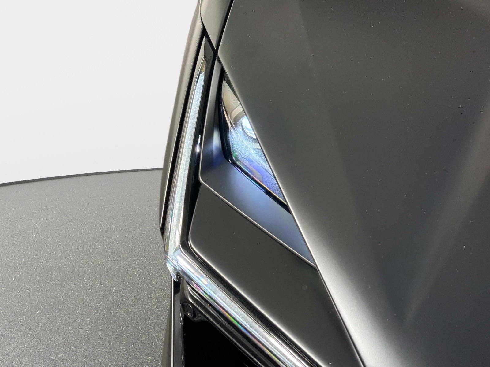 Used 2024 Lamborghini Revuelto AWD/4WD image 9