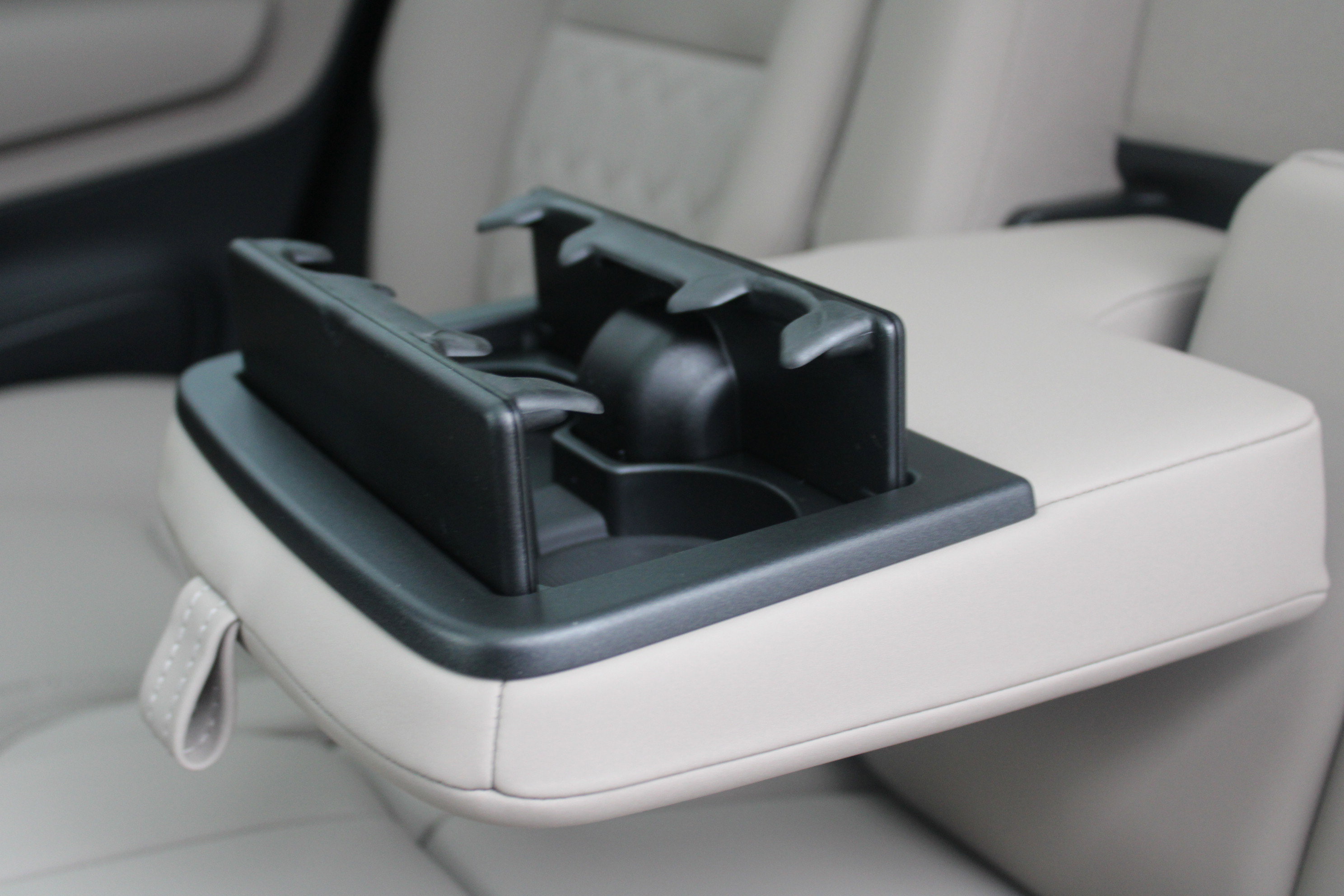 New 2026 Volvo XC90 B6 Plus w/ Protection Package AWD/4WD image 41
