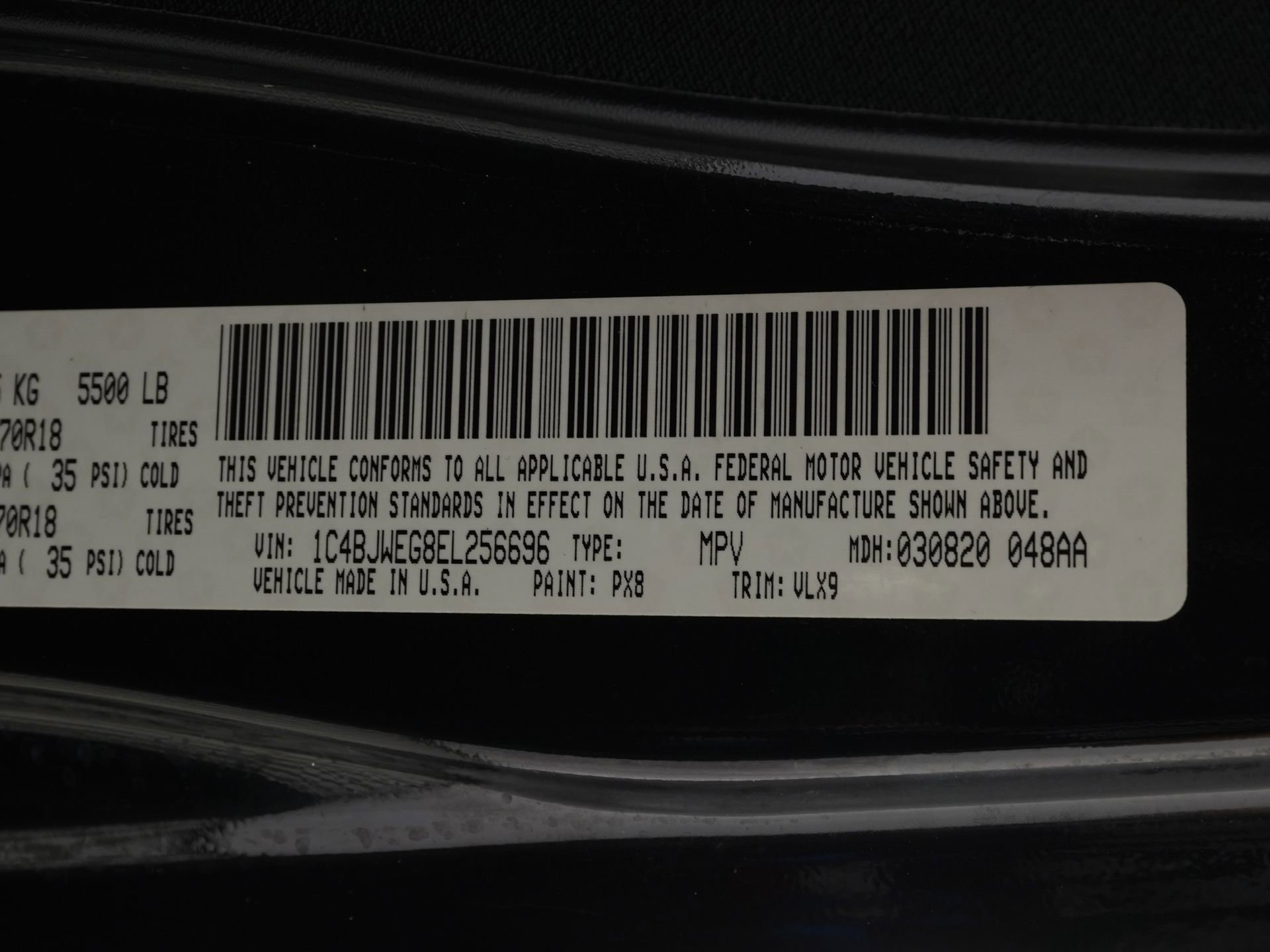 Used 2014 Jeep Wrangler Unlimited Sahara image 32