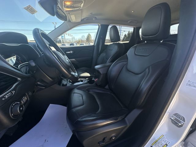 Used 2019 Jeep Cherokee Limited image 20