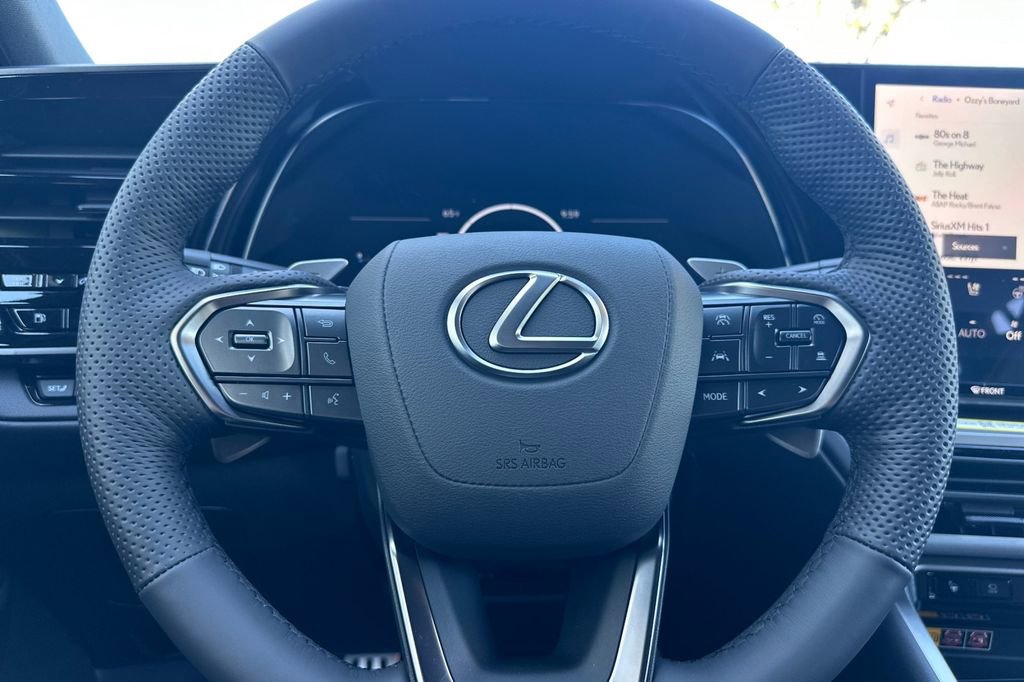 New 2026 Lexus TX 500h AWD image 24