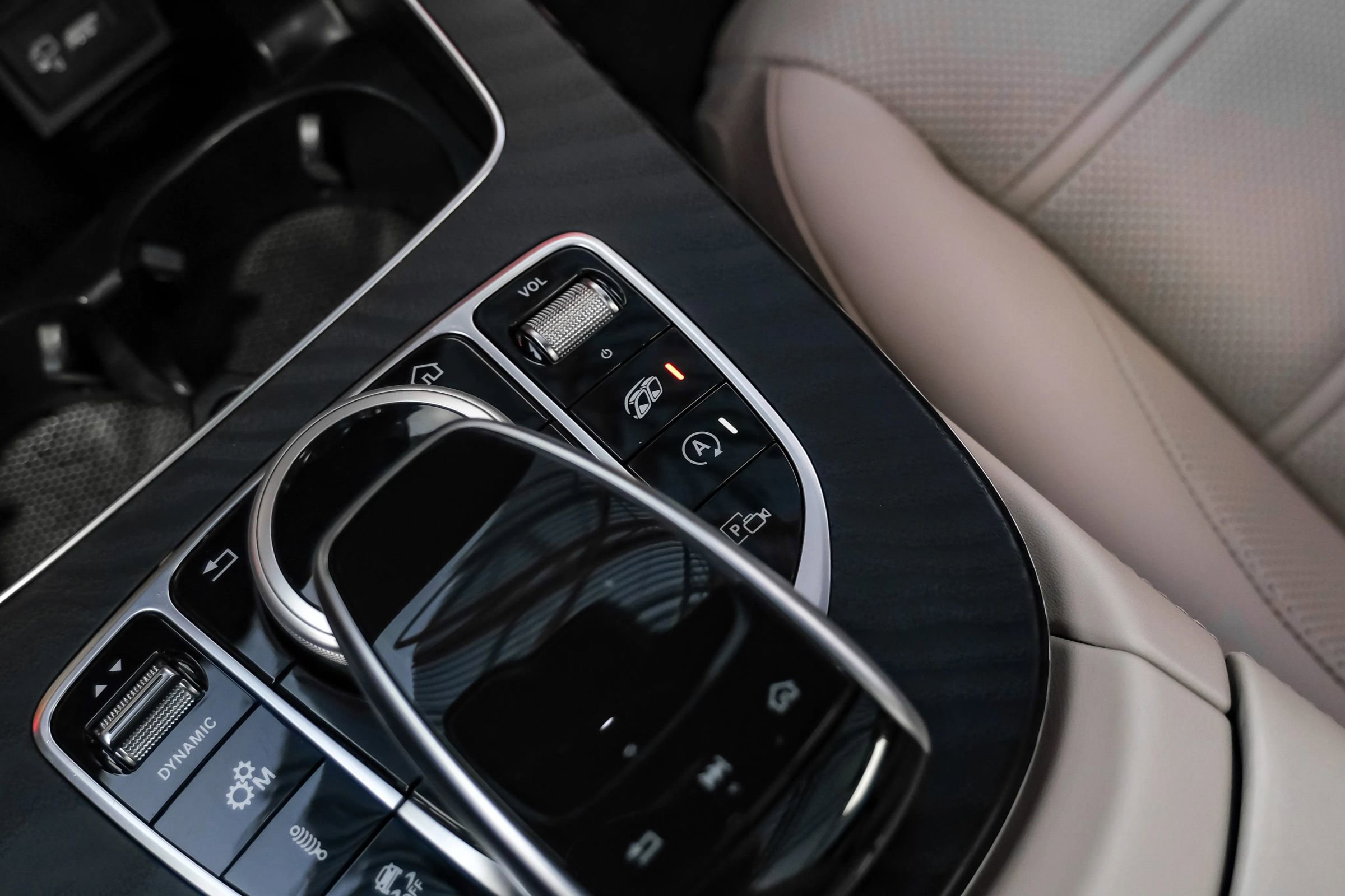 Used 2018 Mercedes-Benz E 63 AMG S image 24