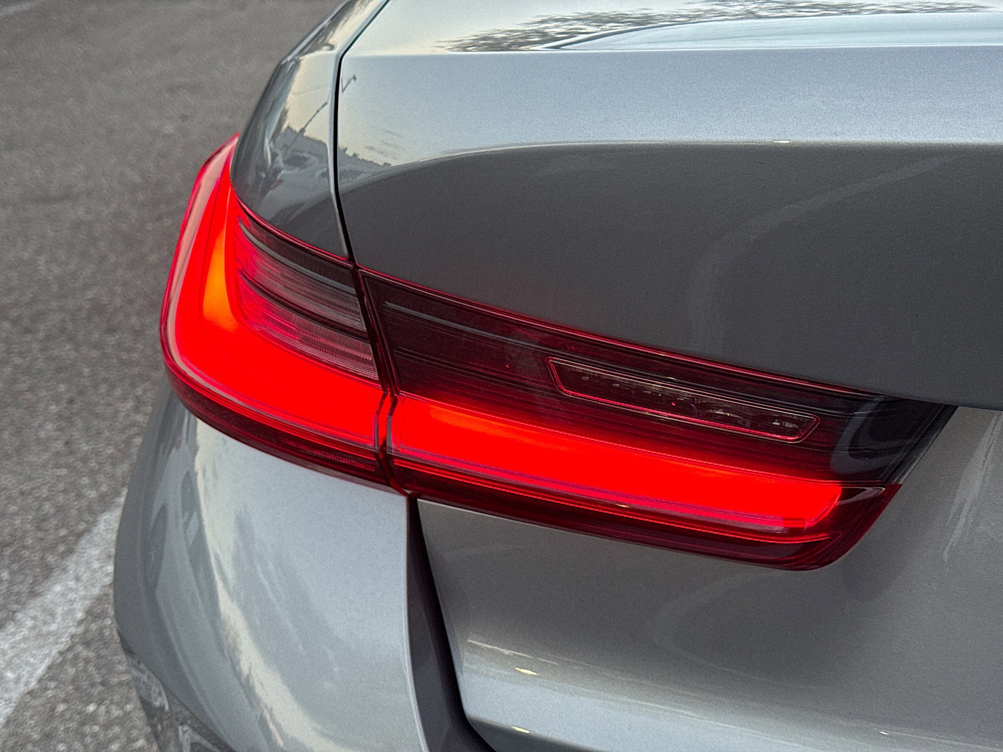 Used 2025 BMW 330i Sedan image 10