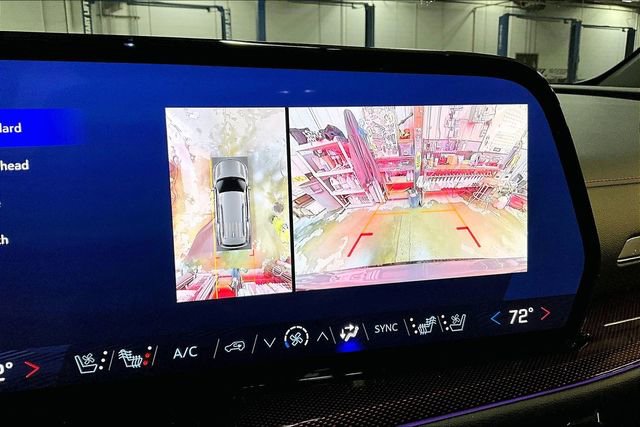 Used 2024 Chevrolet Traverse RS w/ LPO, Floor Liner Package image 14