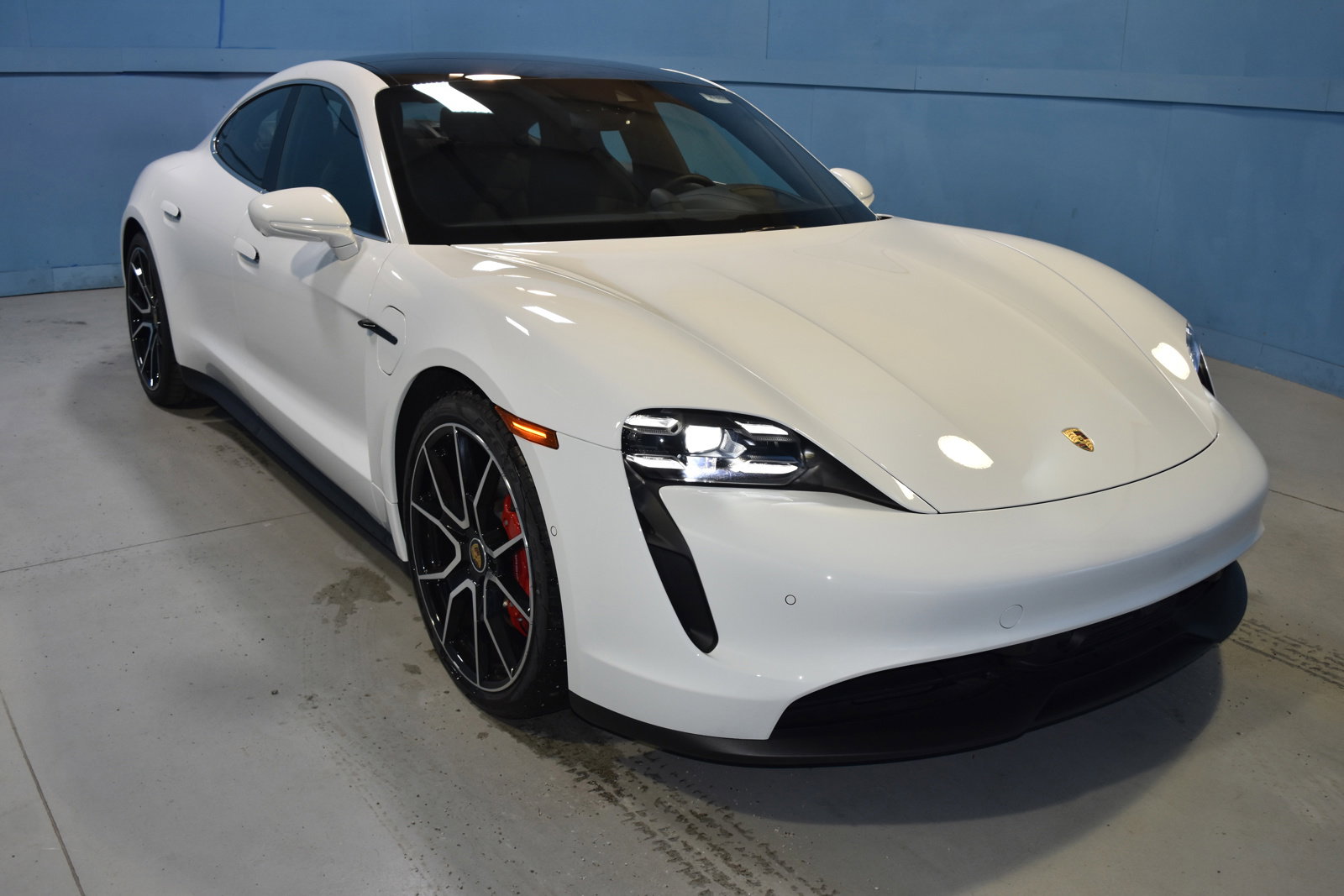 New 2024 Porsche Taycan 4S image 23