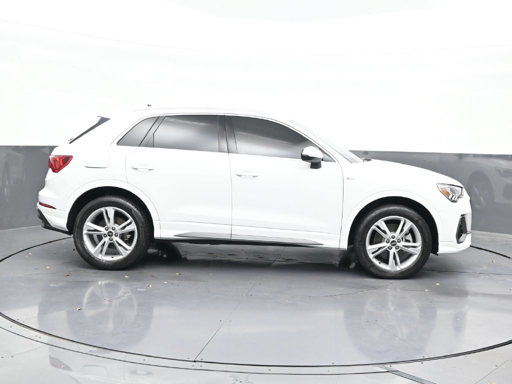 Used 2023 Audi Q3 2.0T Premium AWD/4WD image 6