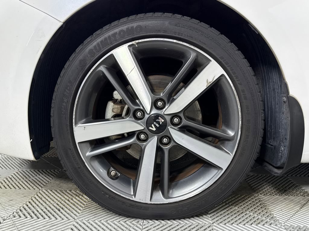 Used 2017 Kia Forte EX image 20