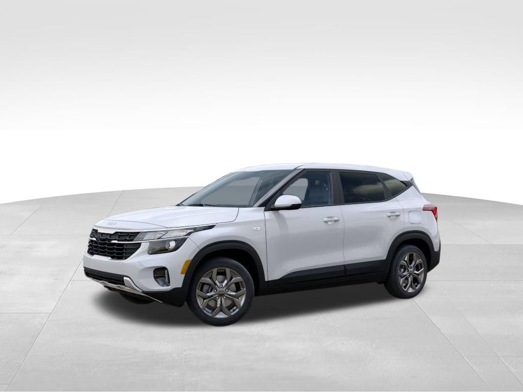 New 2026 Kia Seltos LX image 3