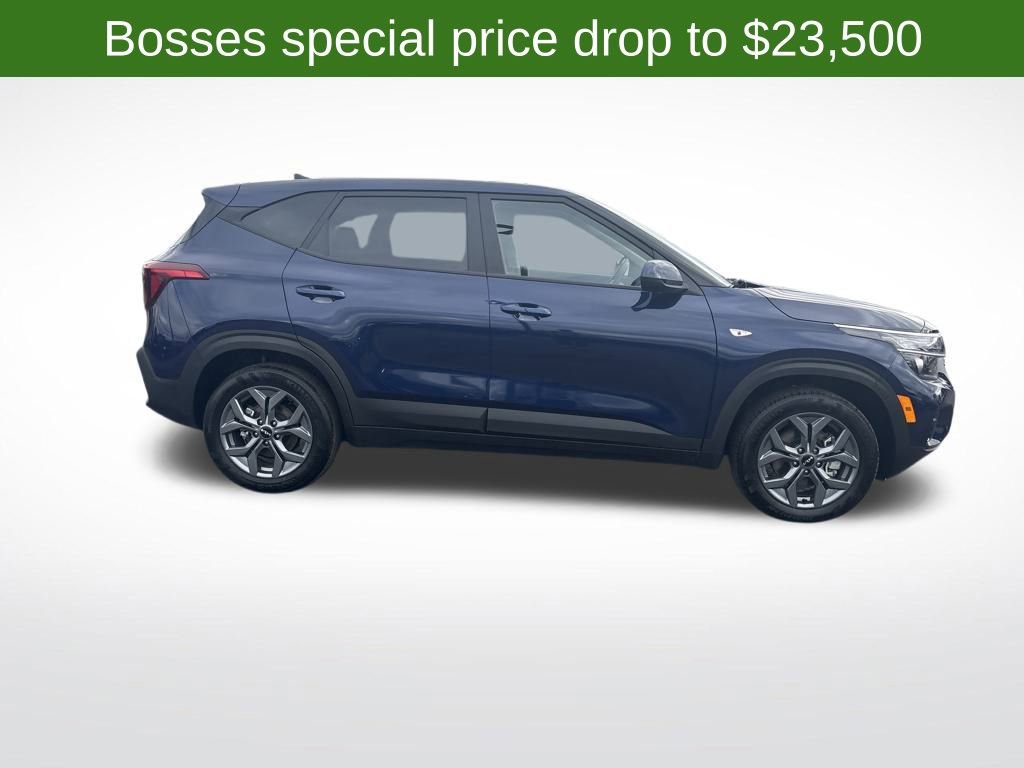 Used 2026 Kia Seltos LX image 2