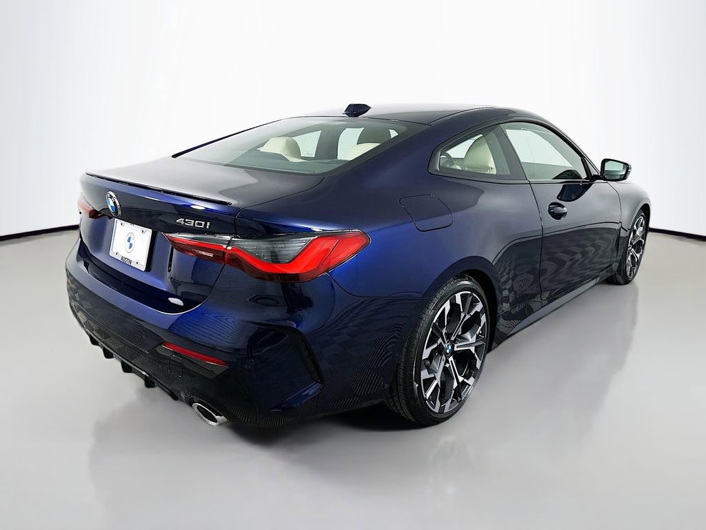 New 2026 BMW 430i Coupe w/ M Sport Package RWD image 5