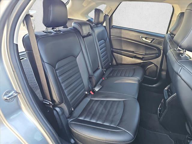 Used 2021 Ford Edge SEL w/ Convenience Package image 10