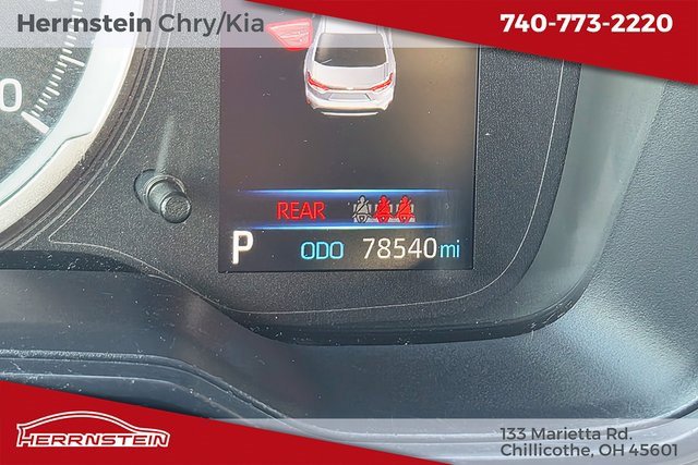 Used 2022 Toyota Corolla LE image 7