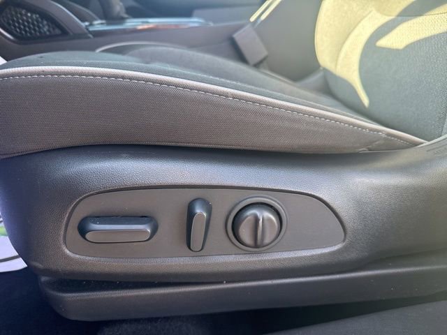 Used 2023 Chevrolet TrailBlazer LT w/ Convenience Package image 13