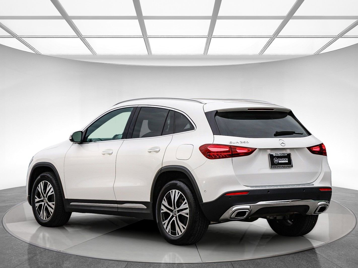 Certified 2025 Mercedes-Benz GLA 250 image 2