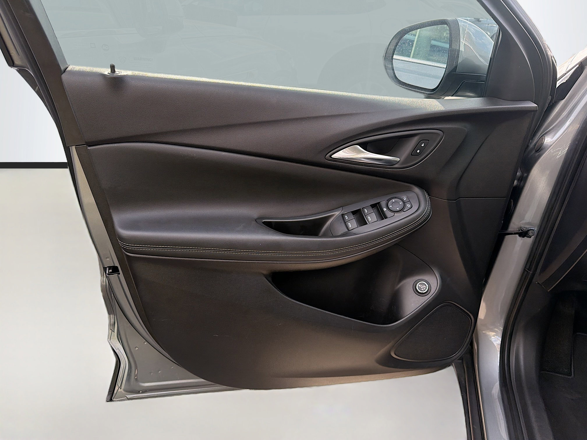 Used 2024 Buick Encore GX Preferred image 19