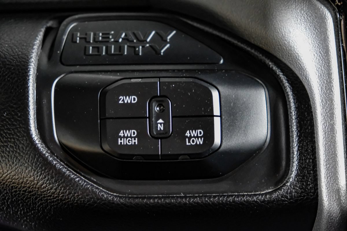 Used 2025 RAM 2500 Big Horn AWD/4WD image 25