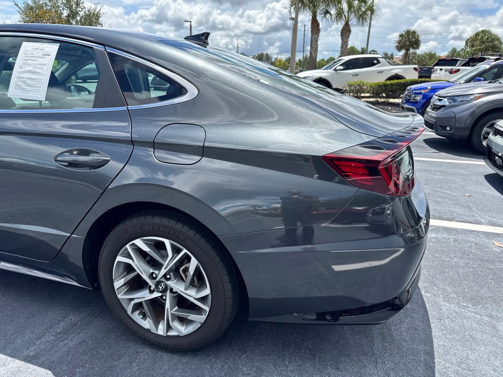Certified 2023 Hyundai Sonata SEL w/ Cargo Package FWD image 31