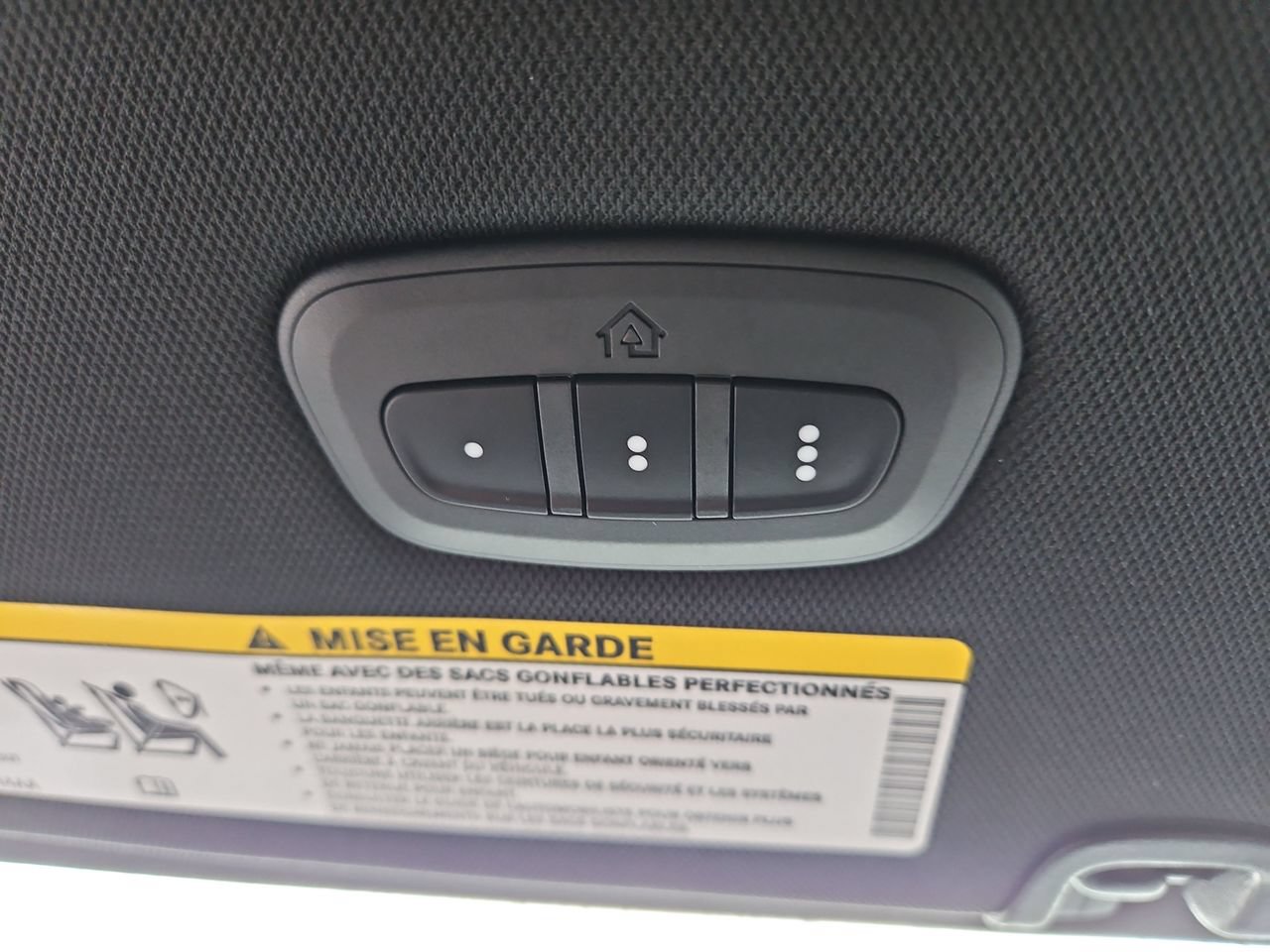 New 2026 Chrysler Pacifica Select w/ S Appearance Package FWD image 24