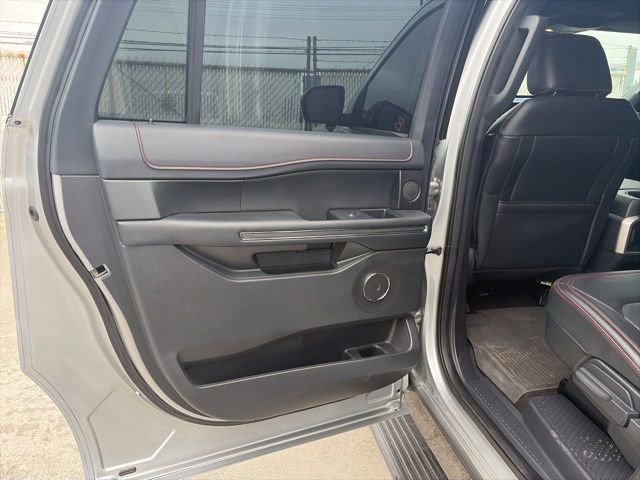 Certified 2022 Ford Expedition Max Limited AWD/4WD image 8