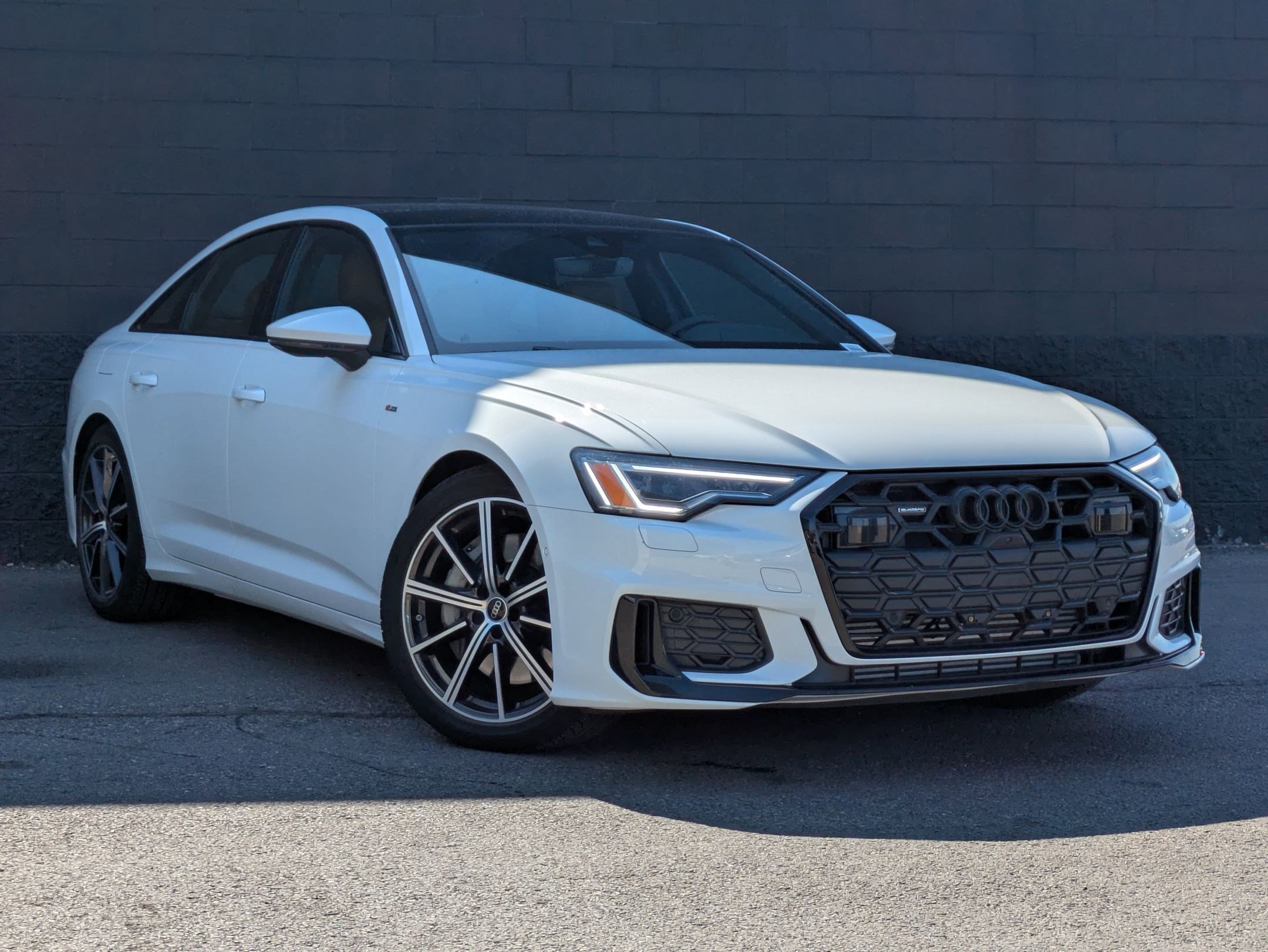 Used 2025 Audi A6 3.0T Premium w/ Convenience Plus Package image 3